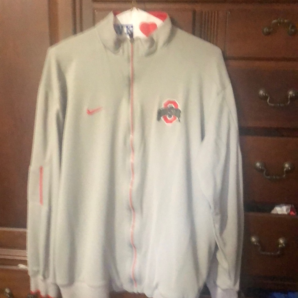 Ohio State dri-fit sweat jacket….. mint condition